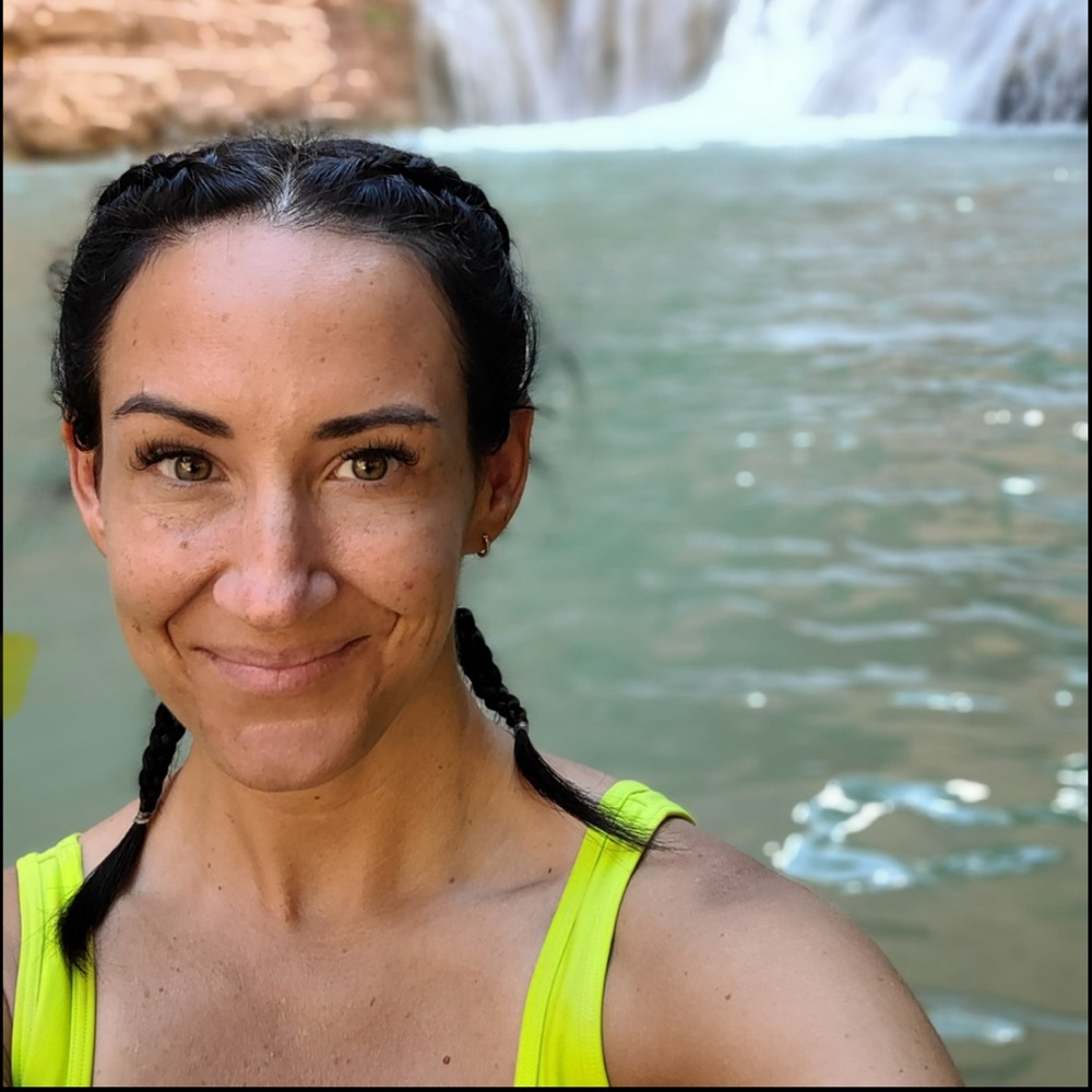 Meet your Posher, Brittni